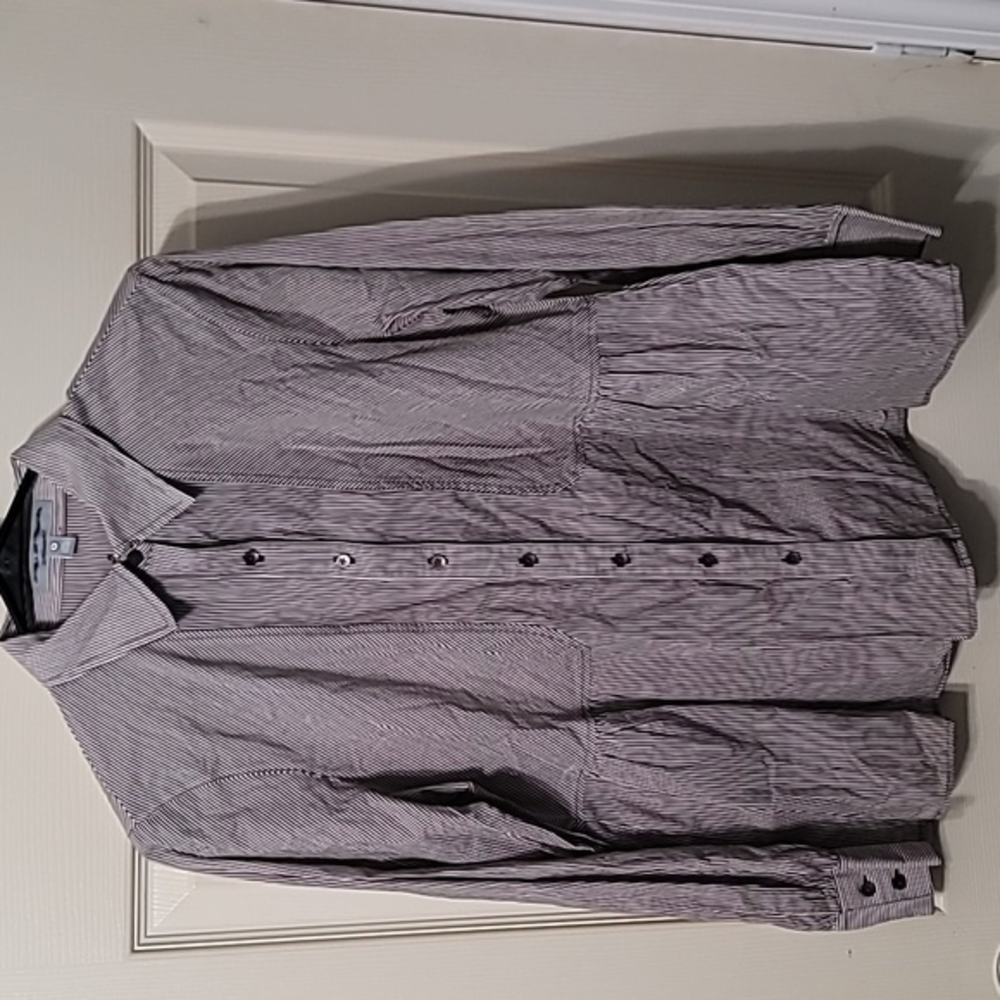 Foxcroft‎ Shaped Fit Brown/White Striped Flared & Ruffled Button-down Women's 4